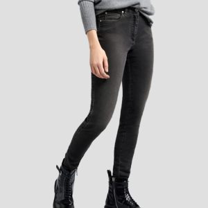 Women Black Skinny Fit Stretchable Jeans